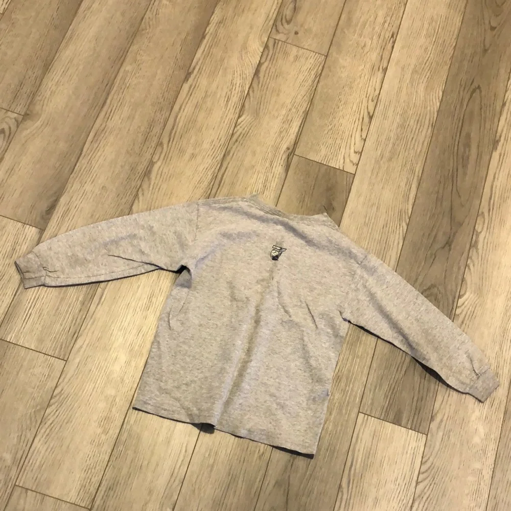 Gray Penn State Athletics Boys size small S Long Sleeve in good used condition - Picture 3 of 3